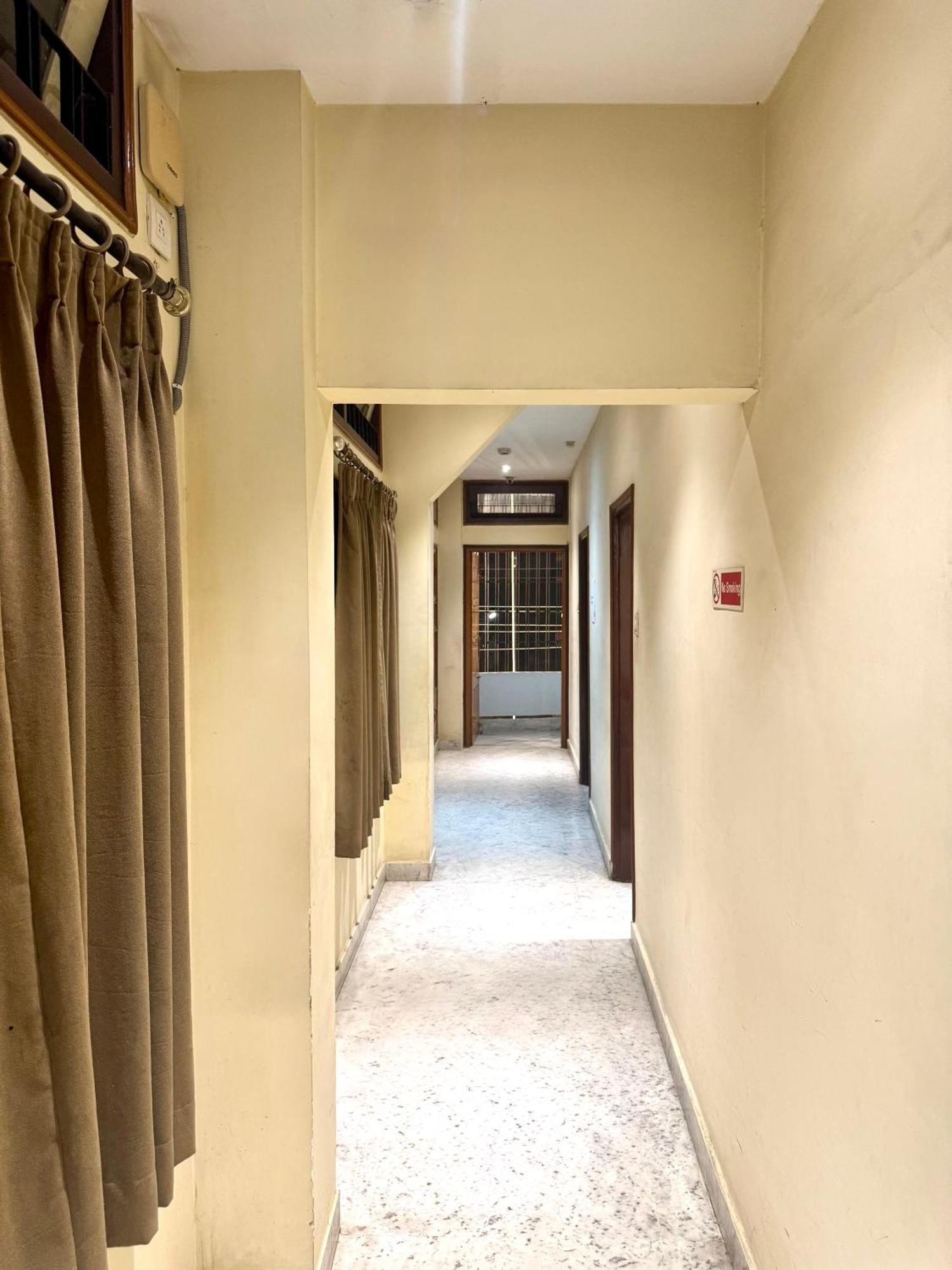 Hotel B K R Guváhátí Exteriér fotografie